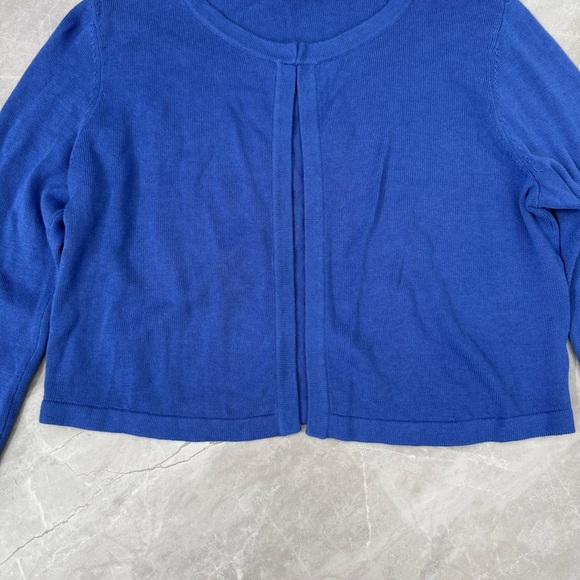 Women’s Talbots Cropped Hook & Eye Shrug Cardigan Sweater Small - Picture 3 of 15